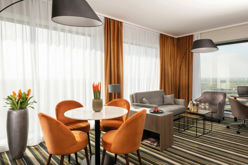 Leonardo Royal Hotel Amsterdam - photo 8