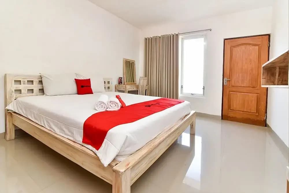 RedDoorz near Trans Studio Mall Bali - photo 4