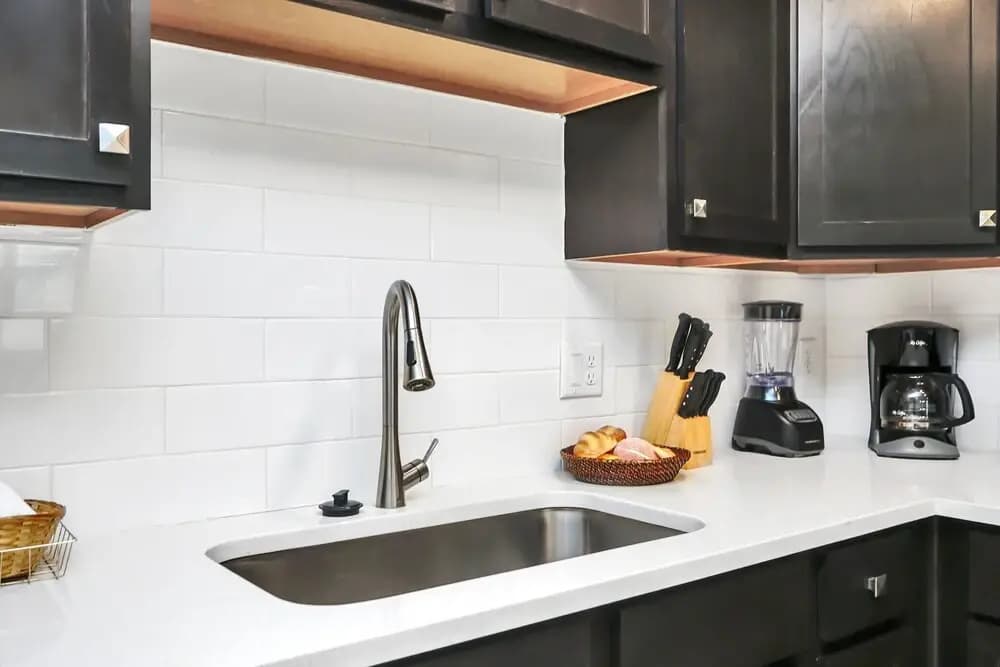 Stylish and New! 3br, Steps fr. Universal Drive - photo 28