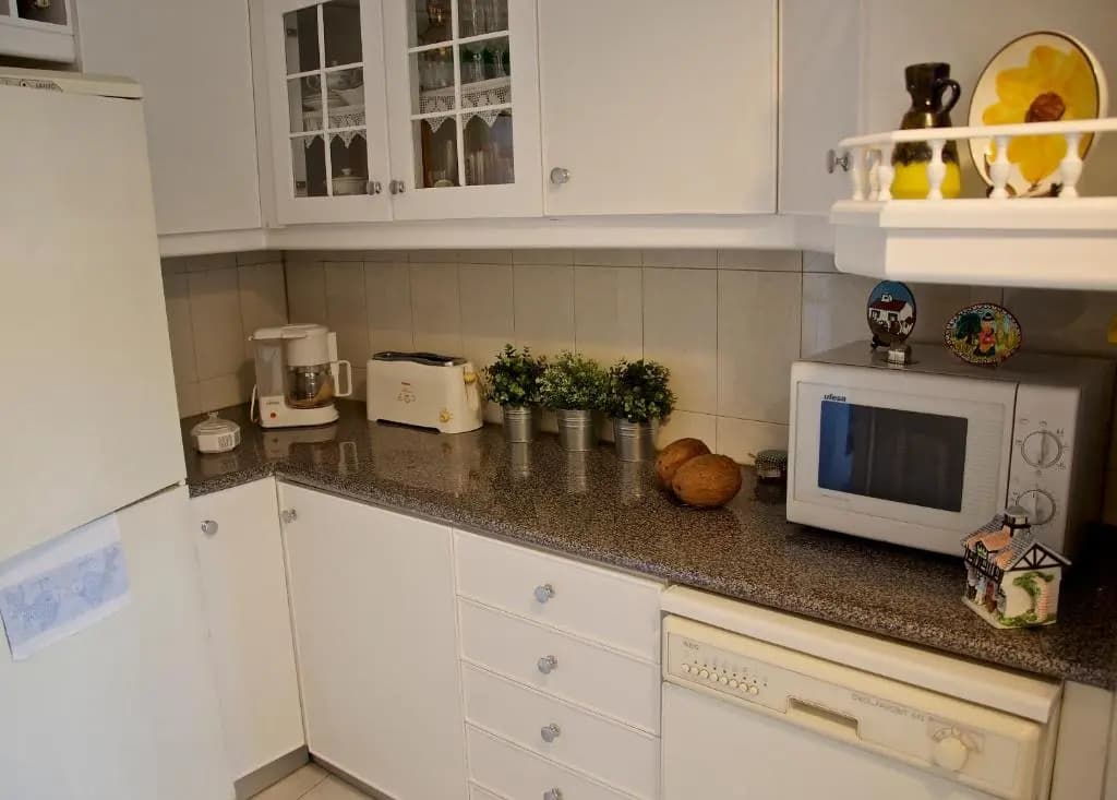 Chiado Lisbon Apartment - photo 16