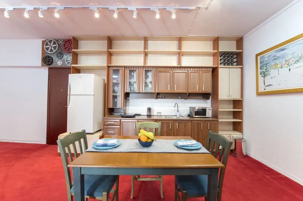 Cinema Museum Apartment - photo 14