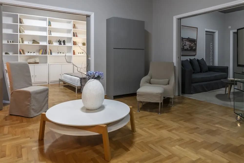 Prince Oliver Grand Apartment - photo 5