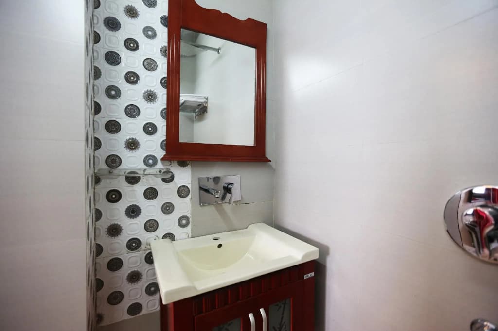 Oyo 8495 Aaa Homes - photo 4