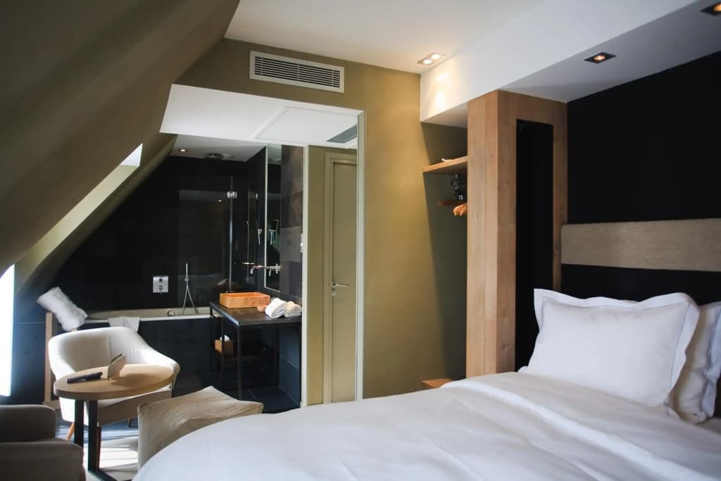 Hidden Hotel - photo 5