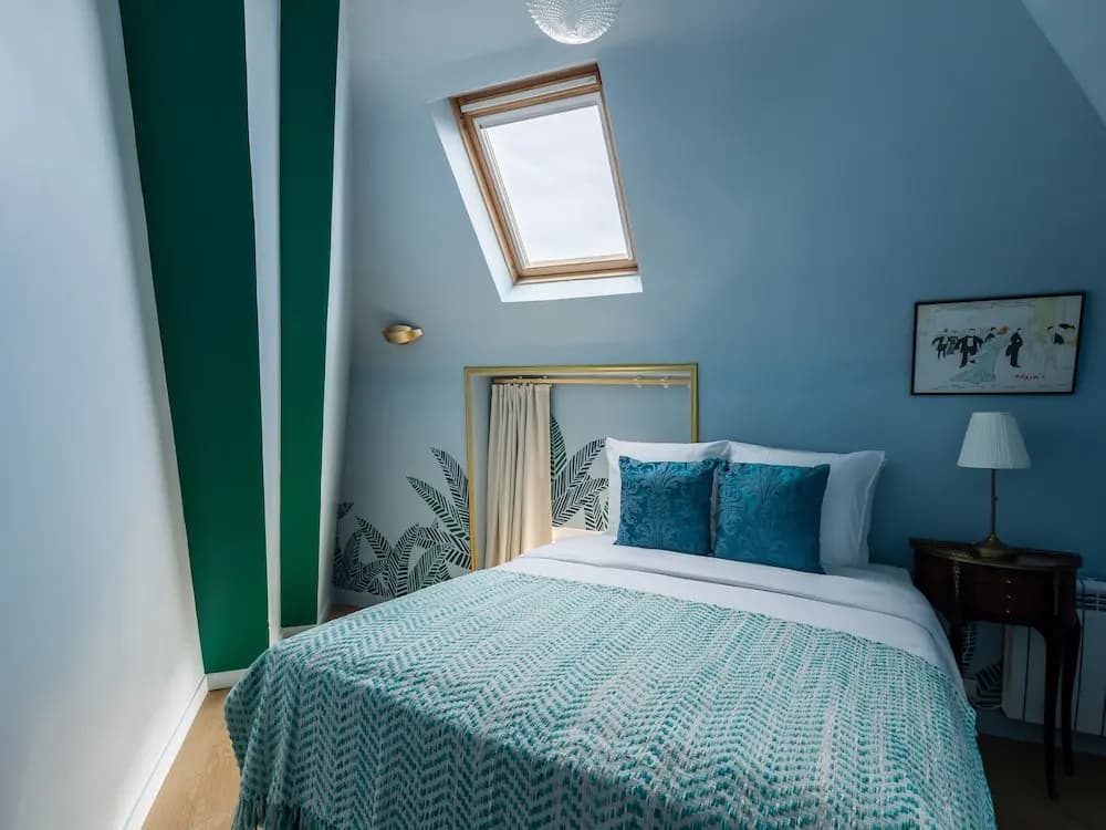Luxury 2 Bedroom Duplex - Beautiful Monument View - photo 4