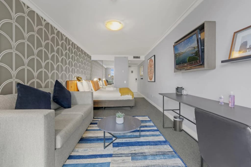 Classic City Abode in Sydney - photo 9