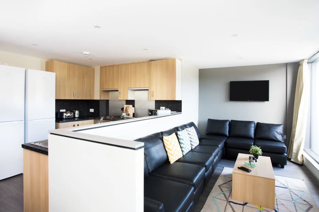 Salisbury Court - photo 12