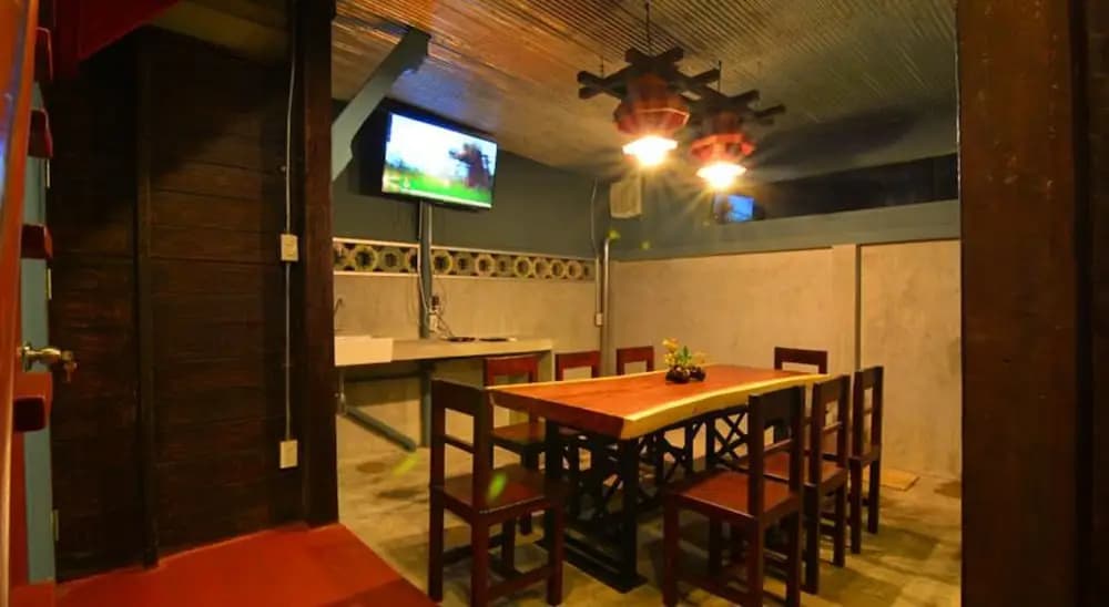 La Moon Hostel - photo 21