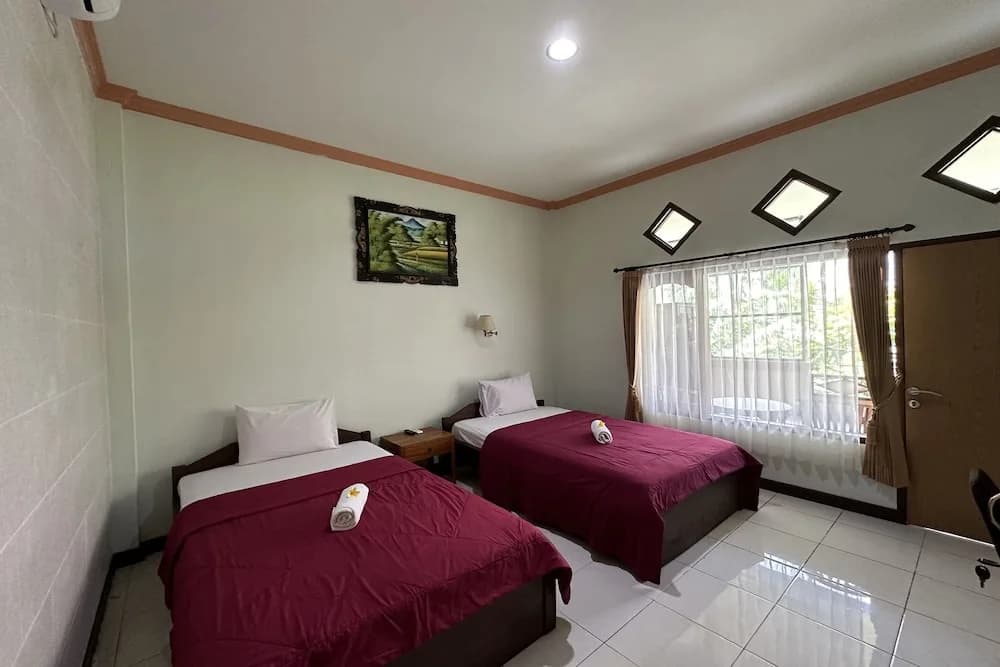 Taxa Raya Guest House - photo 11