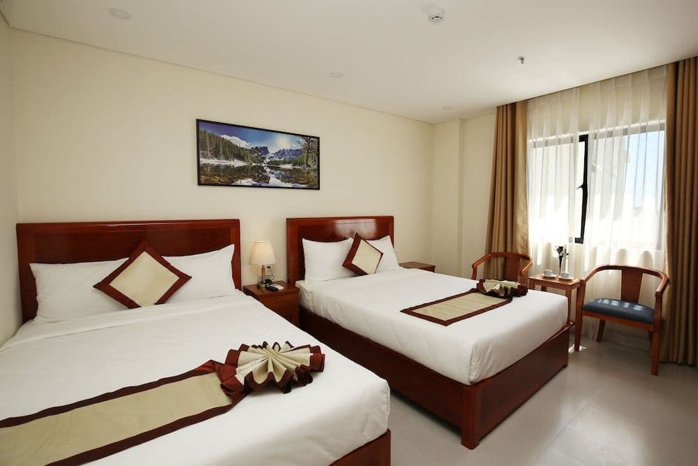 Sunlit Sea Hotel - photo 15