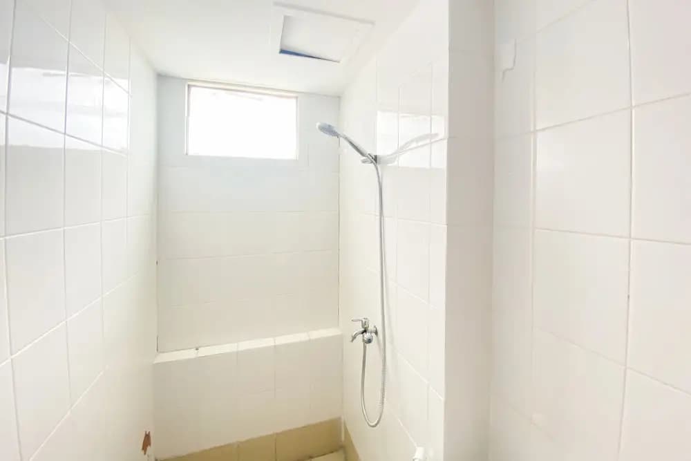 Nice Comfortable 2Br Apartment At Bassura City - photo 7