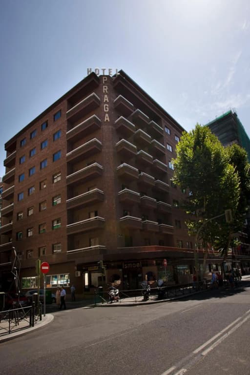 Hotel Praga - photo 22