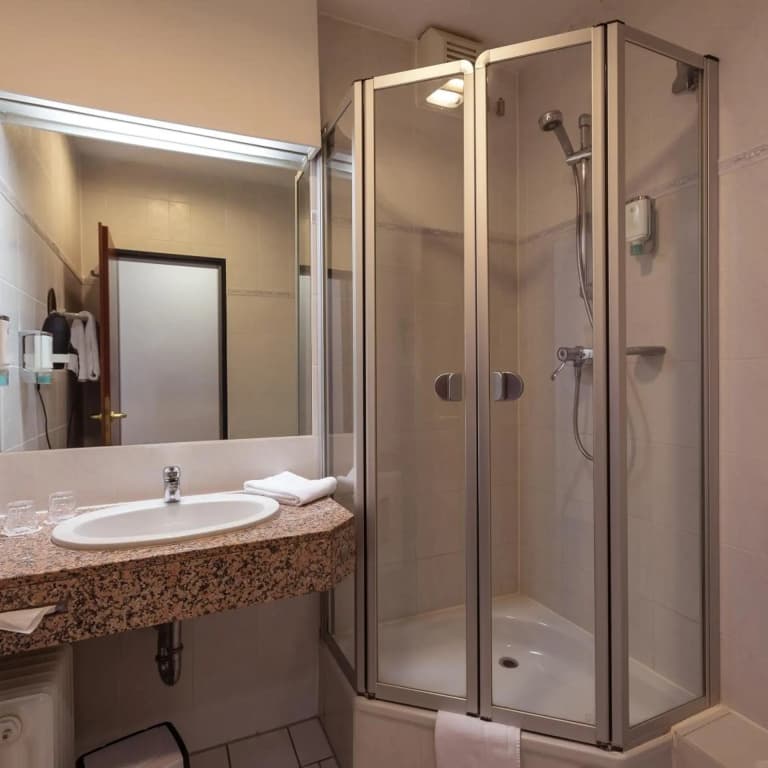 SensCity Hotel Berlin Spandau - photo 21