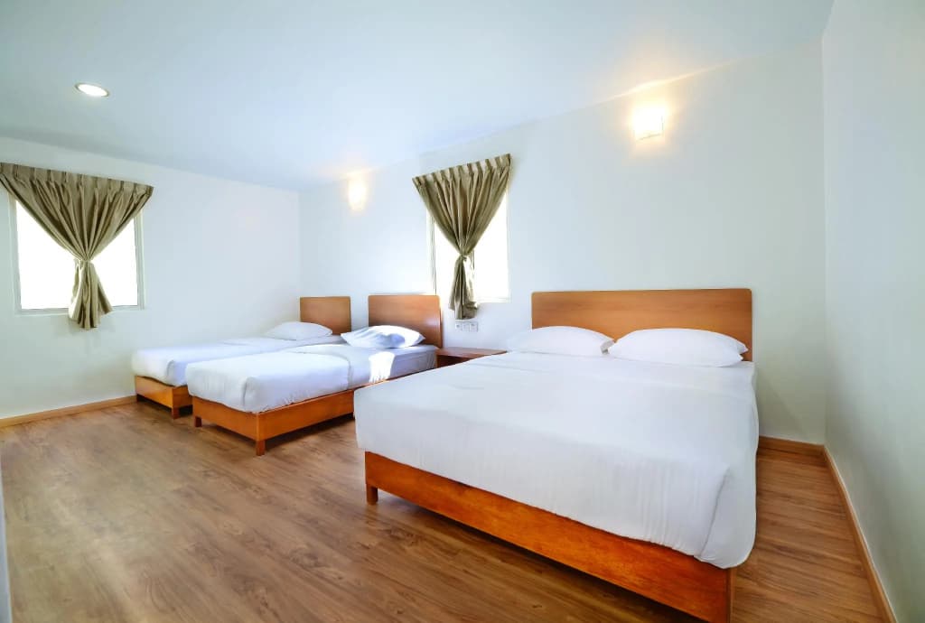 MG Hotel - photo 3