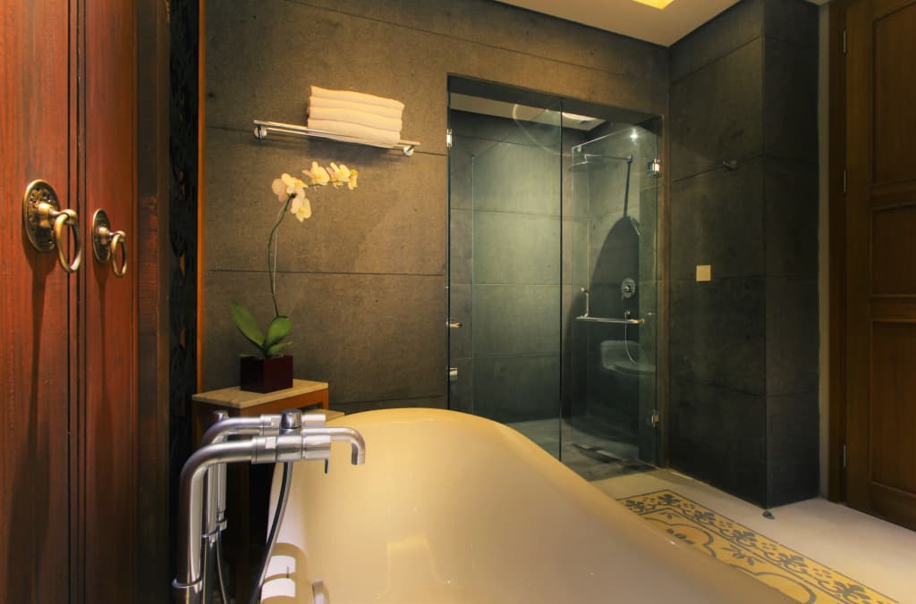 Swarga Suites Bali Berawa, Marclan Collection - photo 42