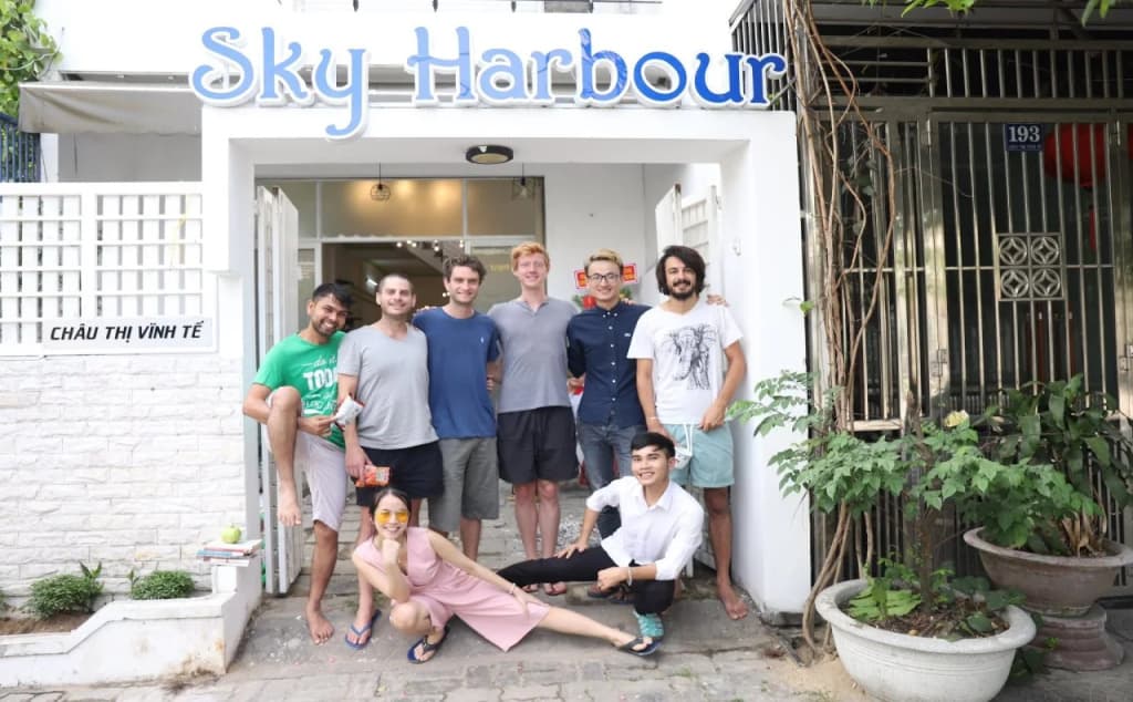 Sky Harbour Hostel Da Nang - photo 11