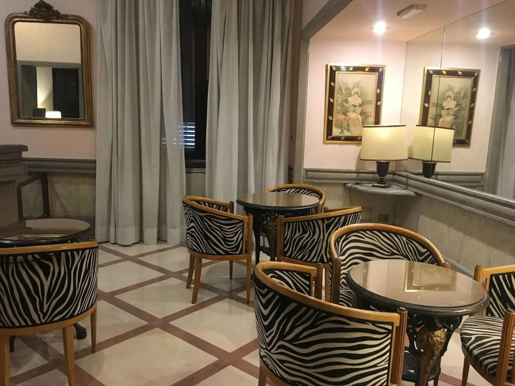 Grand Hotel Olympic - photo 8