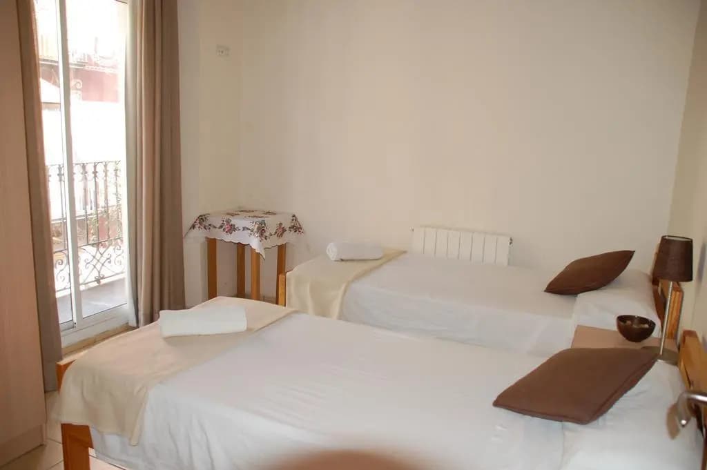 Apartments Nou Rambla - photo 5