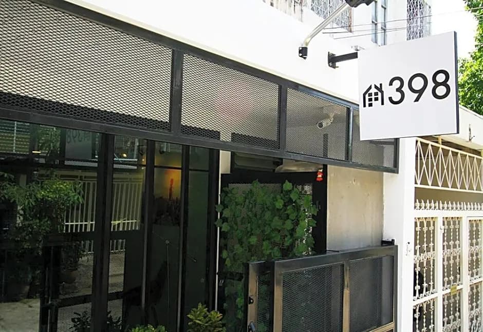 398 Hostel - main photo