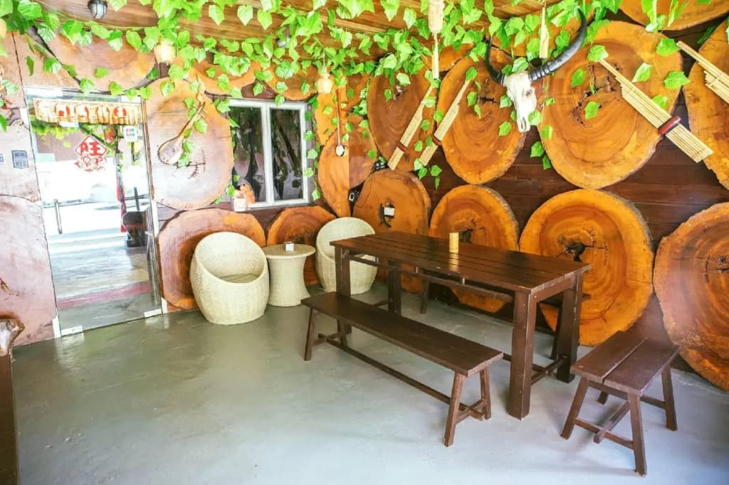 Irsia Guesthouse - photo 18