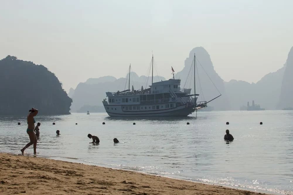 Flamingo Luxury Cruises - photo 13