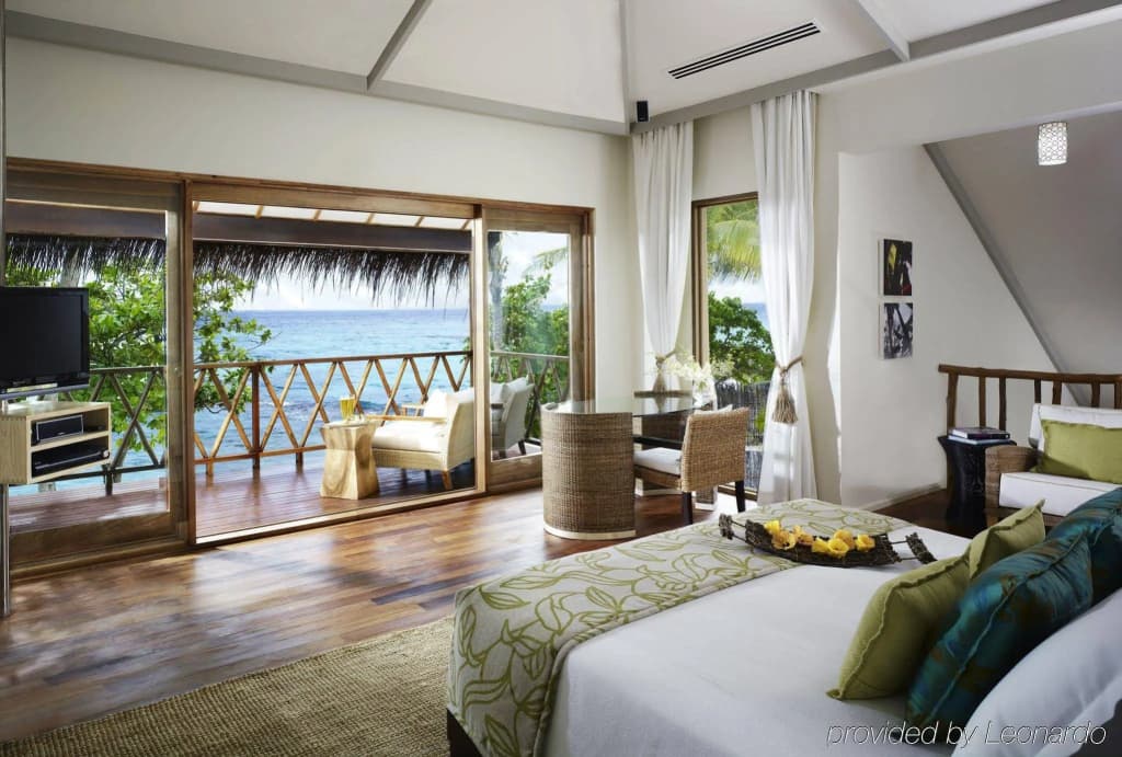 Taj Coral Reef Resort & Spa - photo 3