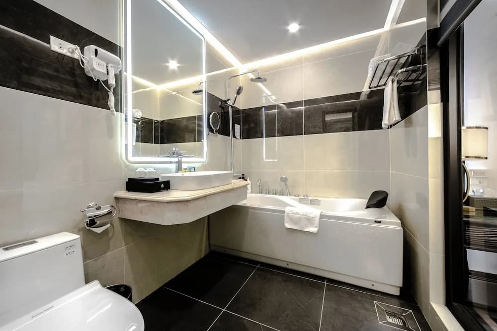 A25 Premium Hotel - 16 Mieu Dam - photo 9