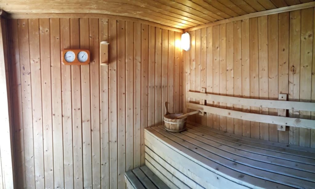 April Suites - photo 19