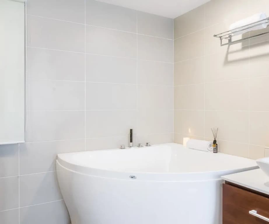 The Haven Lakeside Suites by Verve - photo 10