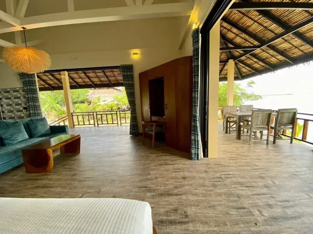 Absolute Beachfront Resort - photo 25