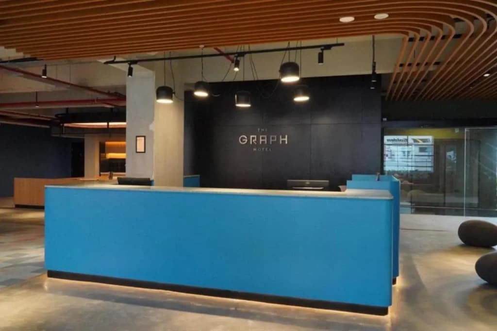 The Graph Hotel - photo 8