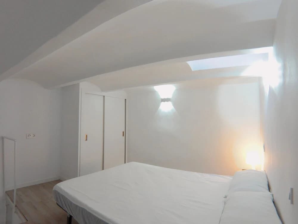 Duplex con cama de 135cm, A/C. WiFi metro Plaza Eiptica - photo 3
