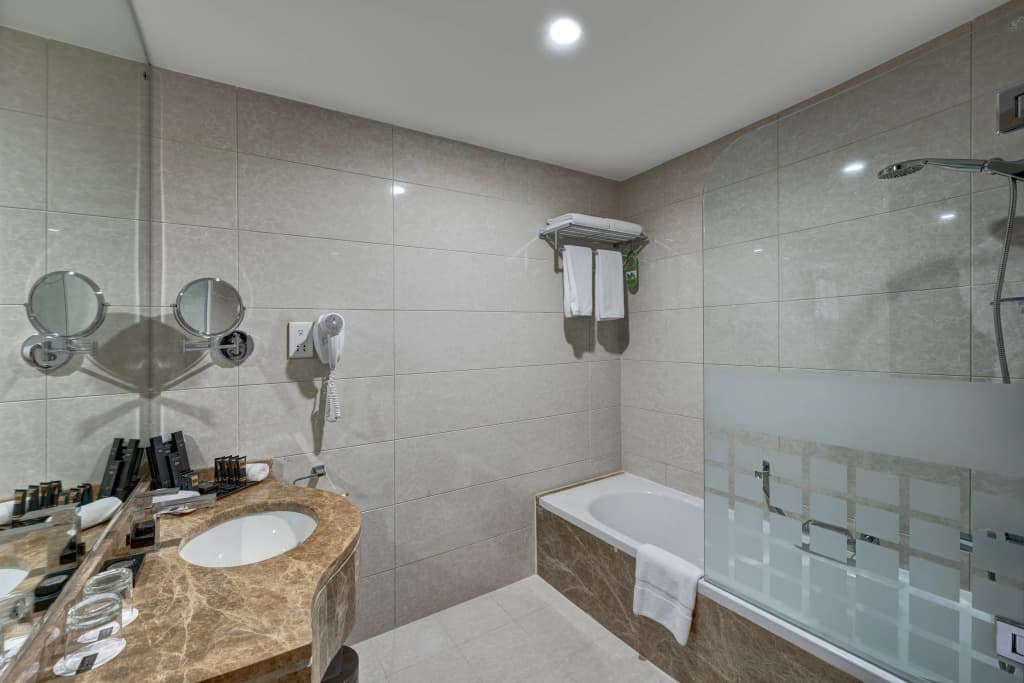 Marriott Hotel Production City, Dubai - photo 10