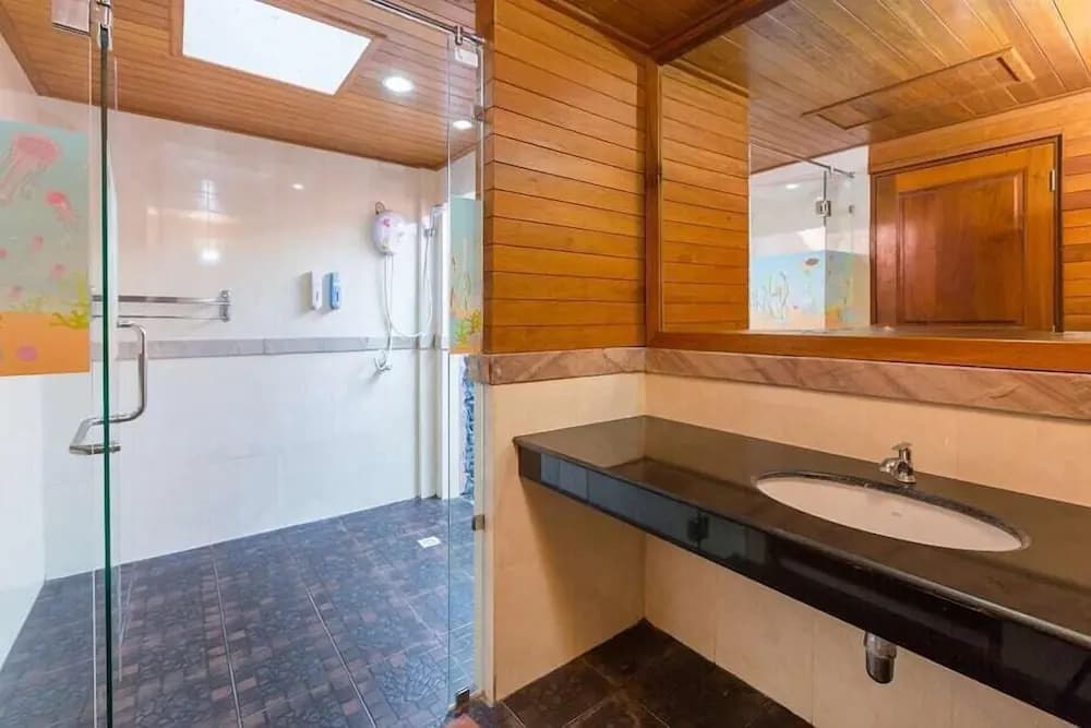 Long Beach Lodge - photo 9