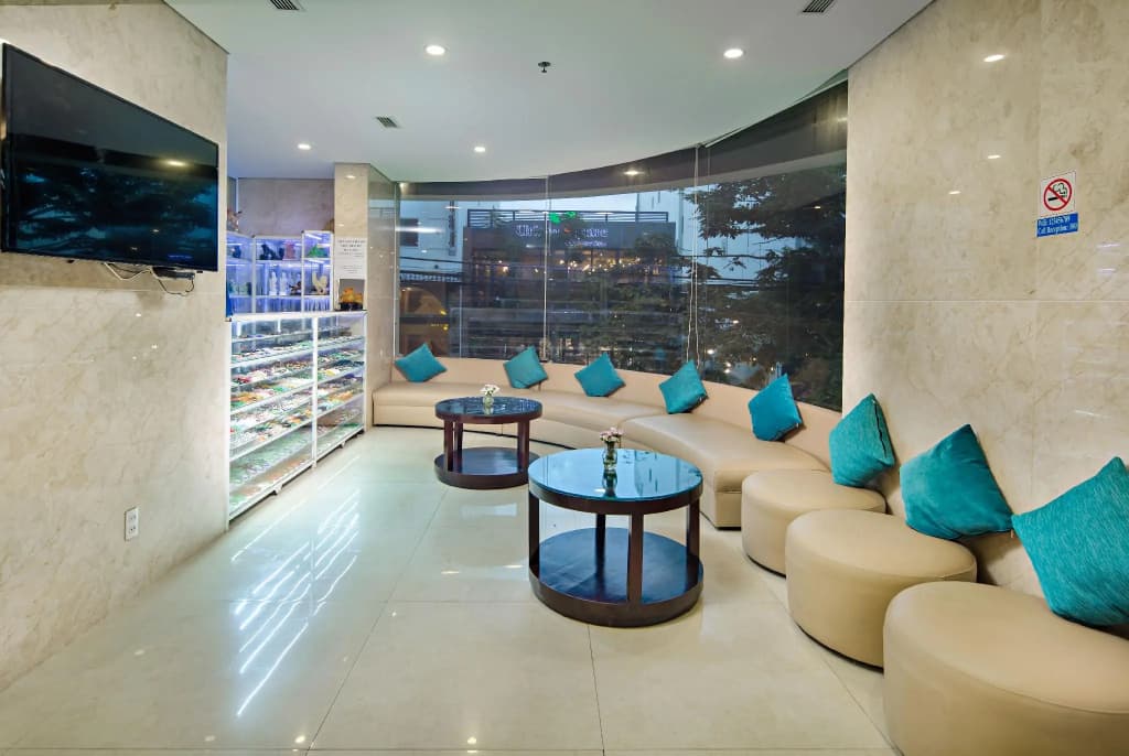 Golden Star Hotel - photo 15
