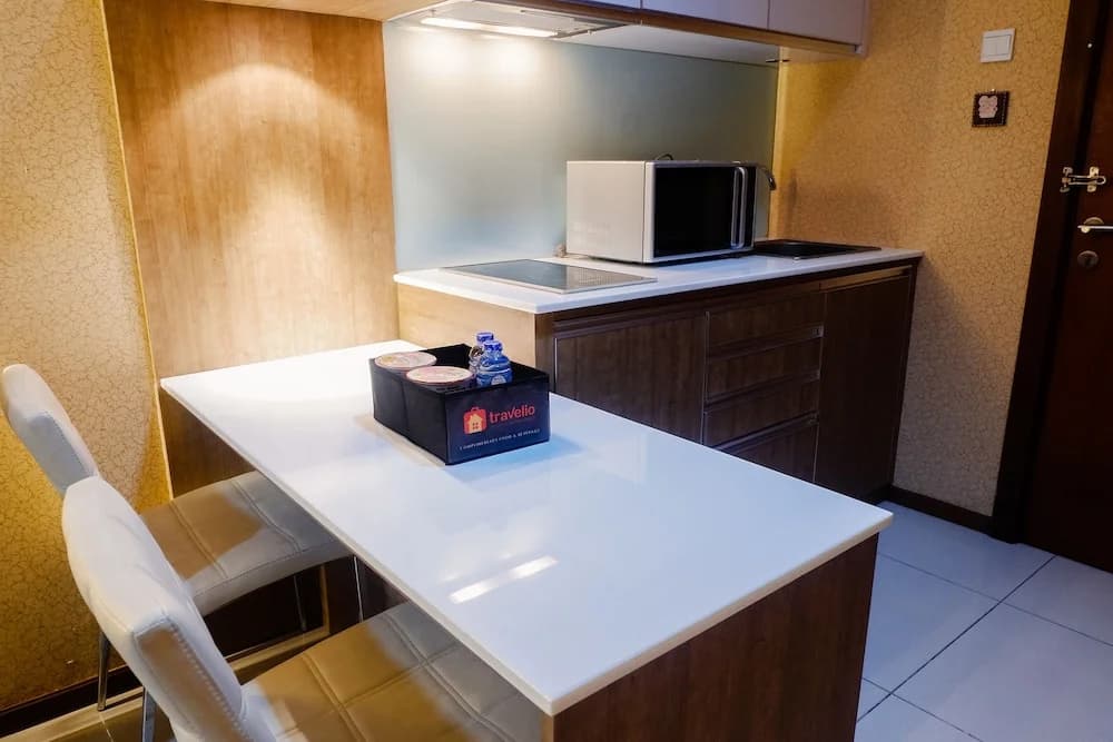 Thamrin Executive Residence - photo 17