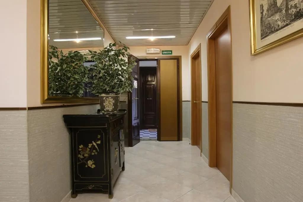 Hotel Lazzari - photo 8