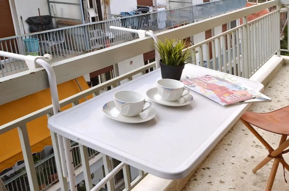 Exarchia a nice and cozy apartment - photo 7