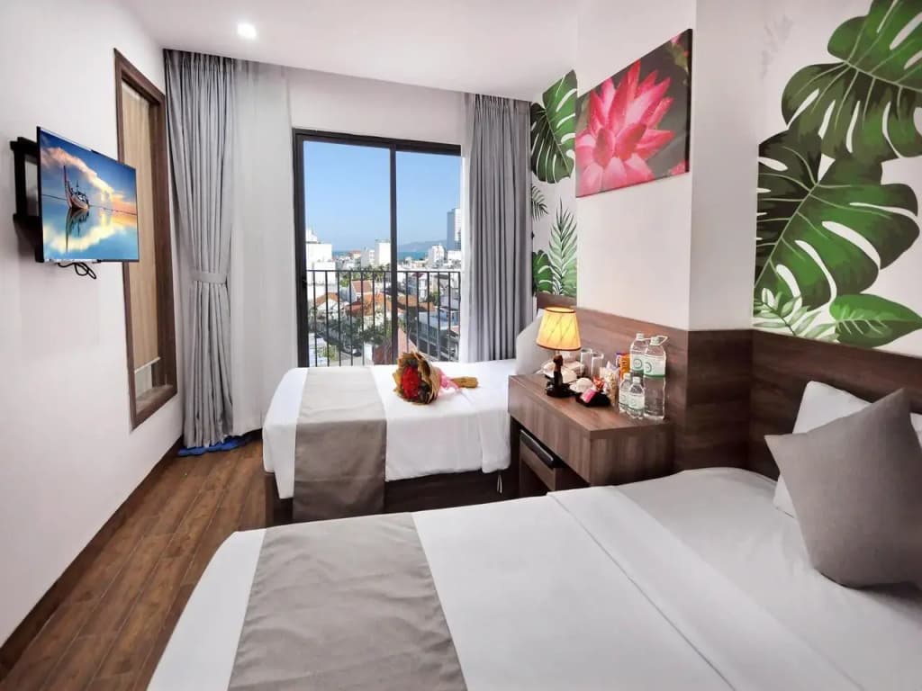 Mega Light Hotel - photo 8