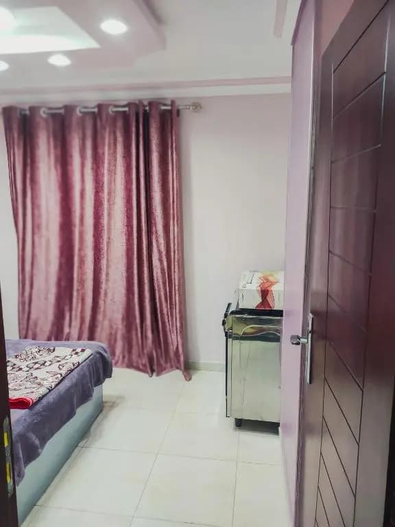 Royal Aura Residence - main photo