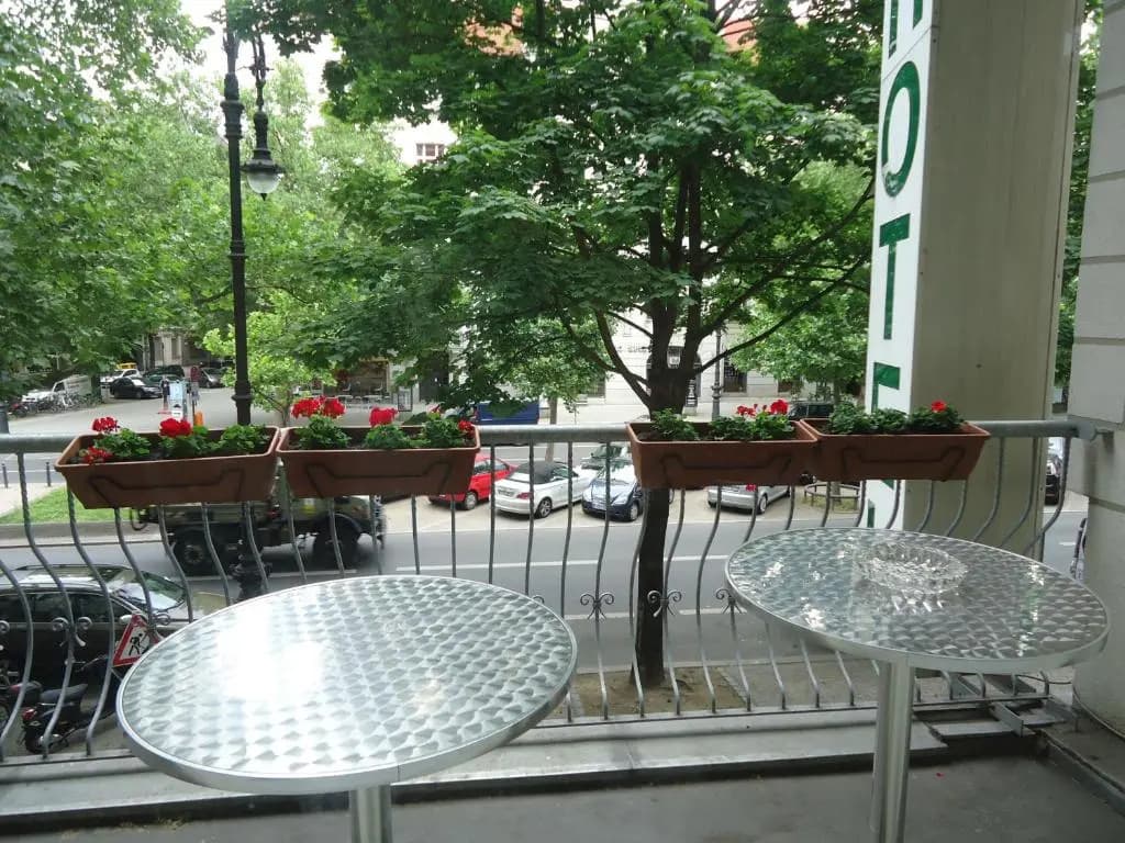 City Hotel am Kurfürstendamm - photo 11