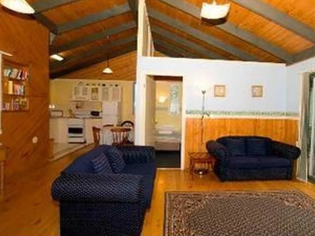 Hill 'n' Dale Farm Cottages - photo 3
