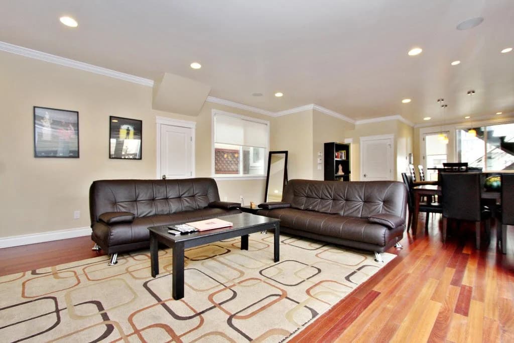 Sumner House - photo 2