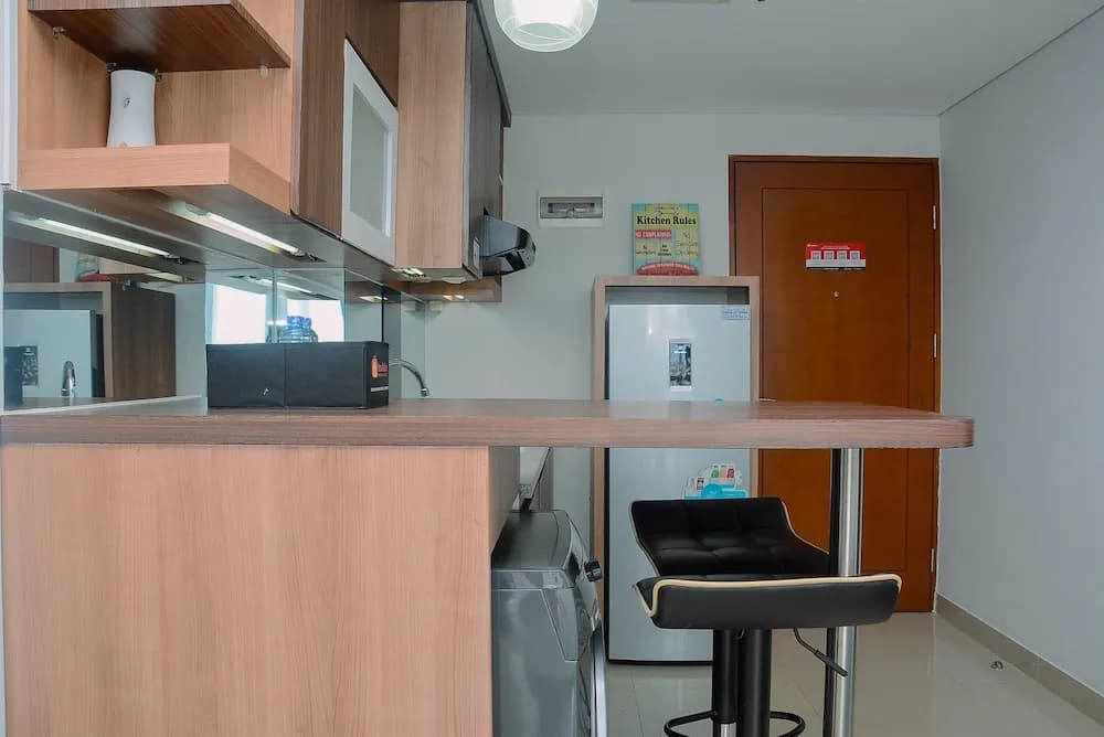 Spacious 2BR at Royal Olive Apartment - photo 3