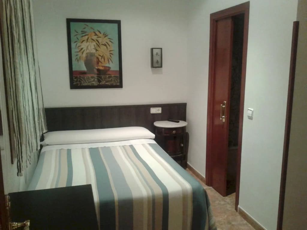 Hostal Bruña - photo 12