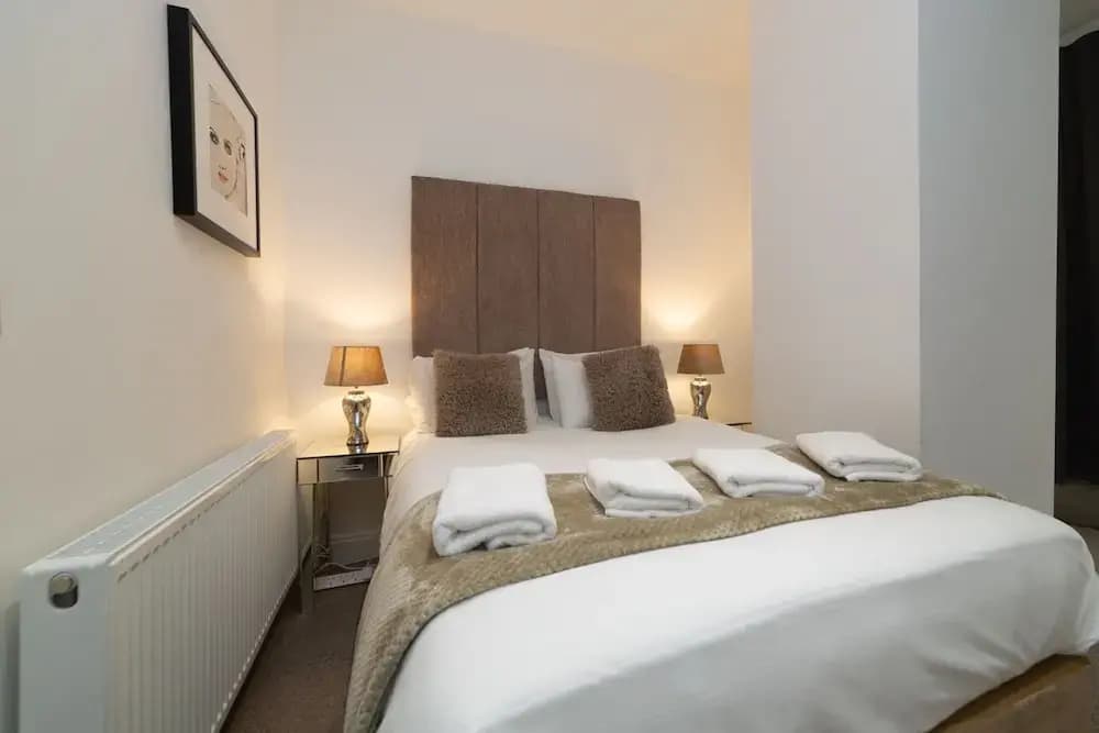 Boutique Tower Bridge Apartment - photo 35