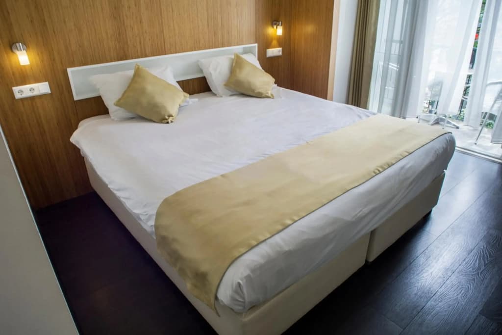 Hotel Larende - photo 6