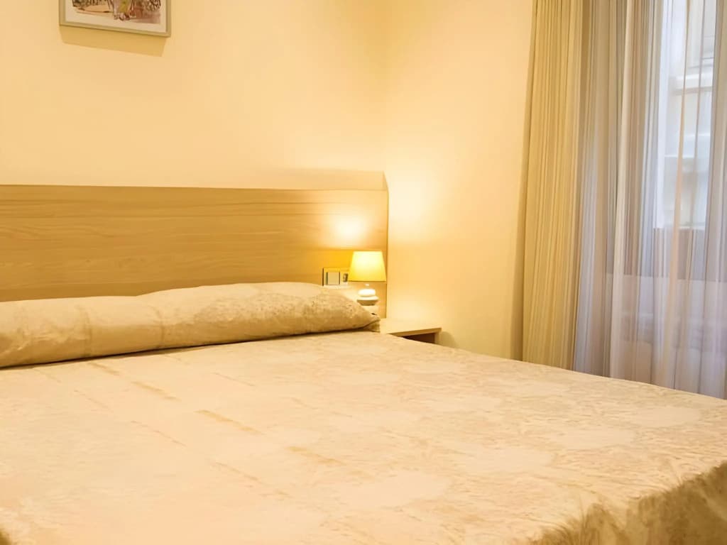 Hostal Excellence - photo 3