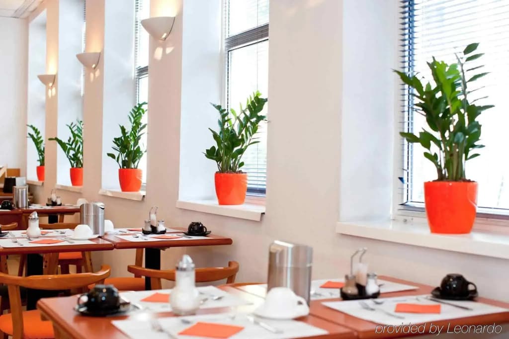 ibis Styles Budapest City - photo 12