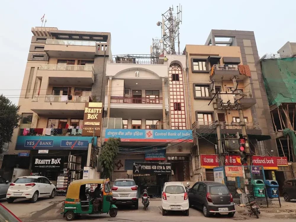 OYO 26449 Rajdhani Residency - photo 1